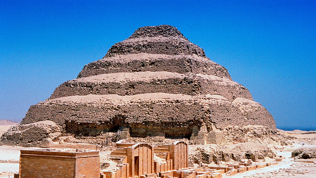 Step Pyramid at Saqqara - Mastaba - Crystalinks